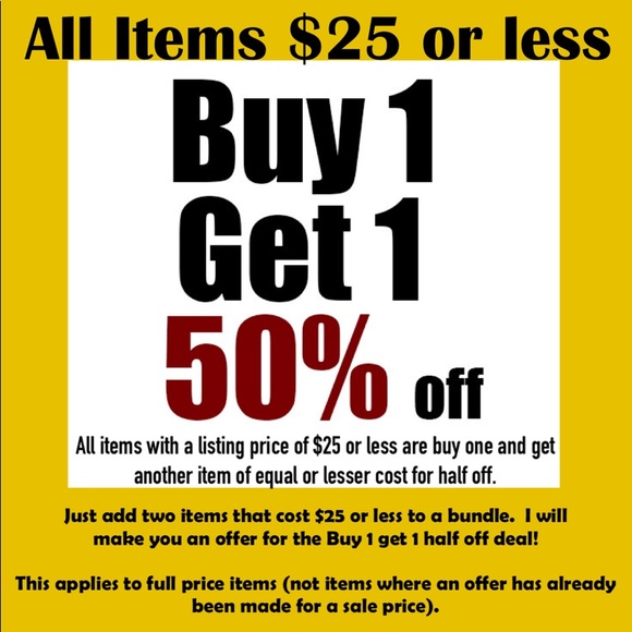 🍀Torrid top with ruffle sleeves and lace embellishments - Picture 3 of 17